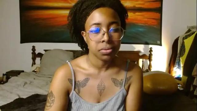 Image 3 of call_me_hedone Stream on Chaturbate on 1 month ago