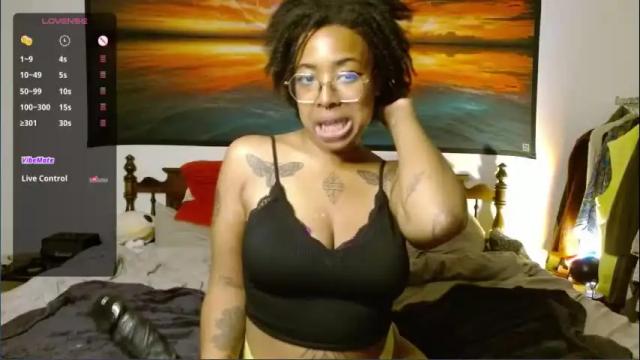 Image 4 of call_me_hedone Stream on Chaturbate on 29 days ago
