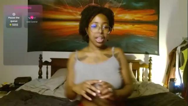 Image 2 of call_me_hedone Stream on Chaturbate on 4 months ago
