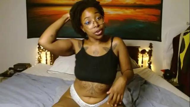 Image 7 of call_me_hedone Stream on Chaturbate on 4 months ago
