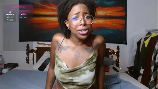 Image 6 of call_me_hedone Stream on Chaturbate on 2 months ago