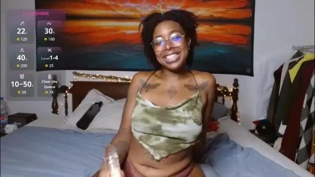 Image 8 of call_me_hedone Stream on Chaturbate on 2 months ago