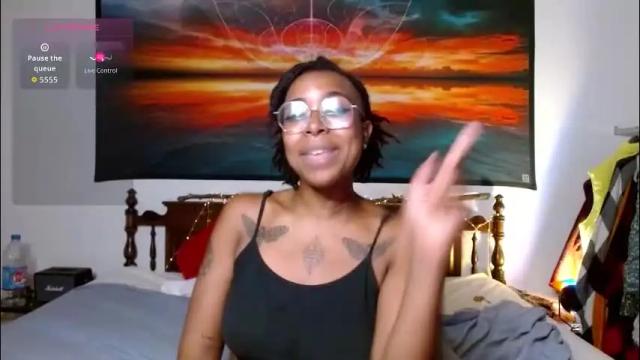 Image 6 of call_me_hedone Stream on Chaturbate on 2 months ago