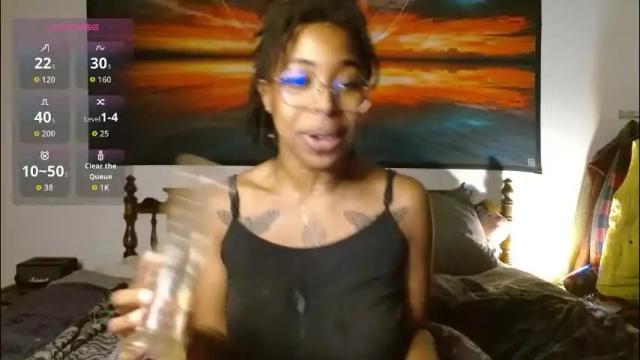 Image 3 of call_me_hedone Stream on Chaturbate on 25 days ago