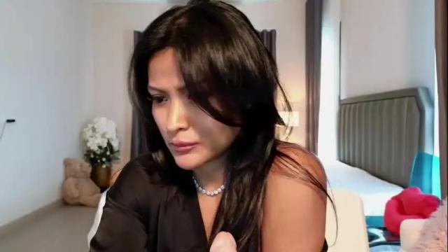 Image 4 of call_me_linda56 Stream on Chaturbate on 1 month ago