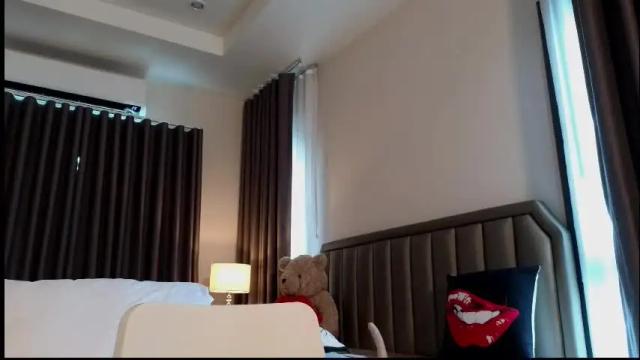 Image 12 of call_me_linda56 Stream on Chaturbate on 4 days ago