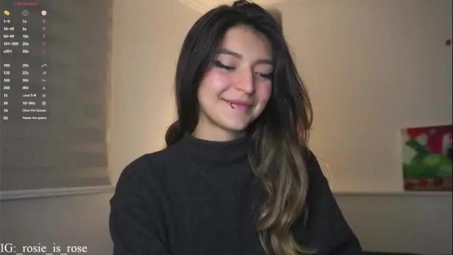 Image 11 of call_me_rosie Stream on Chaturbate on 2 months ago