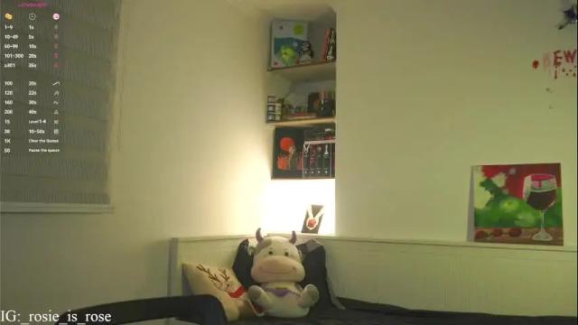 Image 10 of call_me_rosie Stream on Chaturbate on 2 months ago