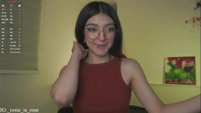 Image 12 of call_me_rosie Stream on Chaturbate on 2 months ago