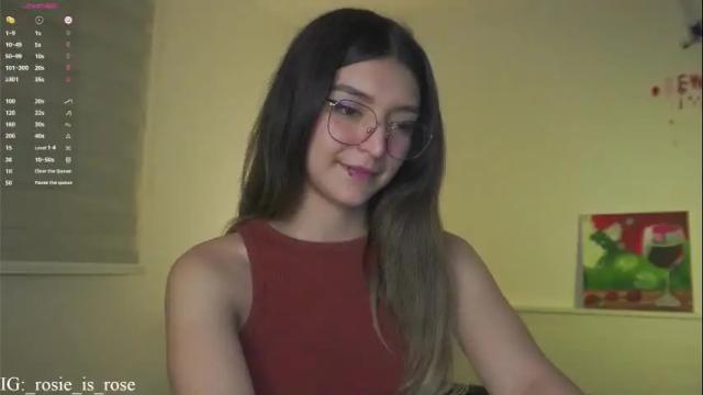Image 4 of call_me_rosie Stream on Chaturbate on 2 months ago