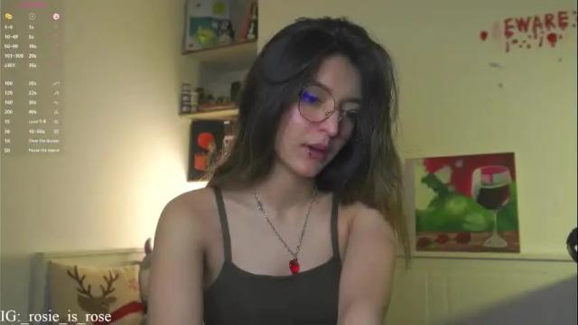 Image 2 of call_me_rosie Stream on Chaturbate on 1 month ago