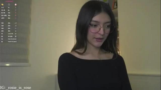 Image 6 of call_me_rosie Stream on Chaturbate on 1 month ago