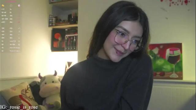 Image 7 of call_me_rosie Stream on Chaturbate on 1 month ago