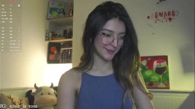 Image 3 of call_me_rosie Stream on Chaturbate on 1 month ago