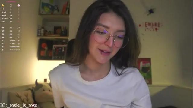Image 11 of call_me_rosie Stream on Chaturbate on 28 days ago