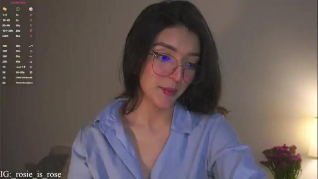 Image 3 of call_me_rosie Stream on Chaturbate on 13 days ago