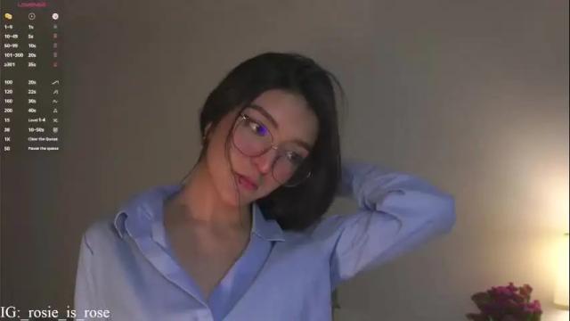 Image 4 of call_me_rosie Stream on Chaturbate on 13 days ago