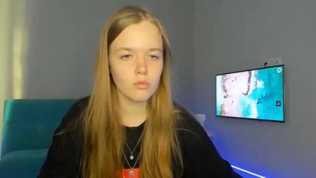 Image 10 of call_me_sandra Stream on Chaturbate on 19 months ago