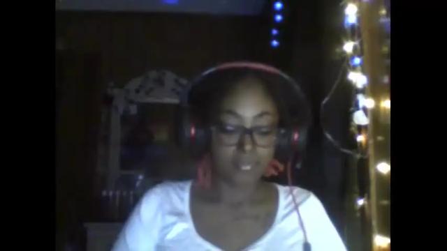 Image 3 of callherpretty Stream on Chaturbate on 19 months ago