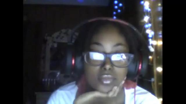 Image 8 of callherpretty Stream on Chaturbate on 19 months ago