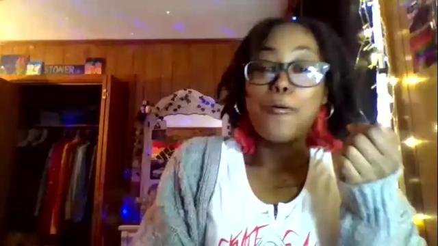 Image 2 of callherpretty Stream on Chaturbate on 19 months ago