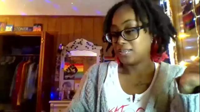 Image 7 of callherpretty Stream on Chaturbate on 19 months ago