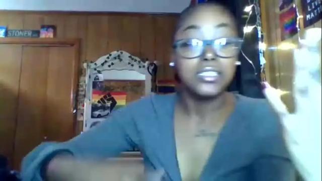 Image 7 of callherpretty Stream on Chaturbate on 18 months ago