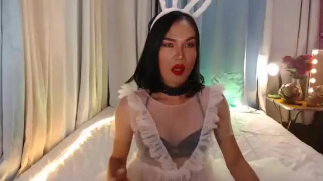 Image 4 of callme_ate Stream on Chaturbate on 21 months ago