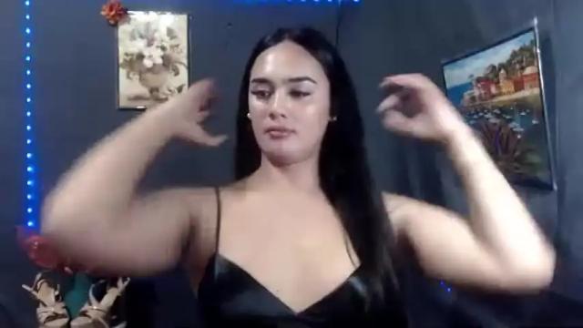 Image 12 of callme_christinexxx Stream on Chaturbate on 2 months ago