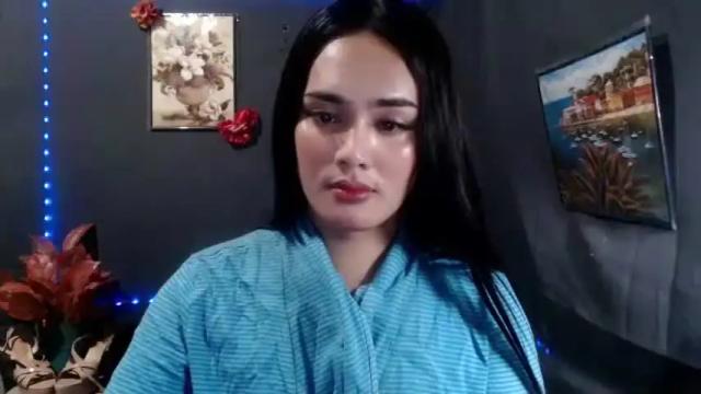 Image 6 of callme_christinexxx Stream on Chaturbate on 1 month ago