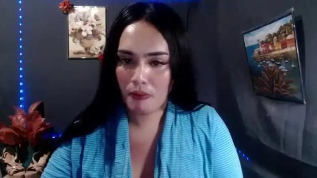 Image 7 of callme_christinexxx Stream on Chaturbate on 1 month ago
