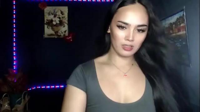 Image 4 of callme_christinexxx Stream on Chaturbate on 1 month ago