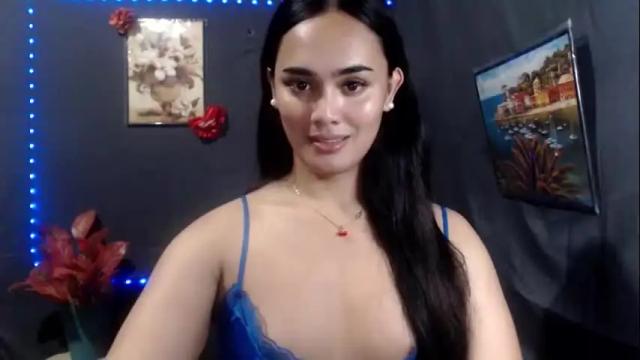 Image 11 of callme_christinexxx Stream on Chaturbate on 1 month ago