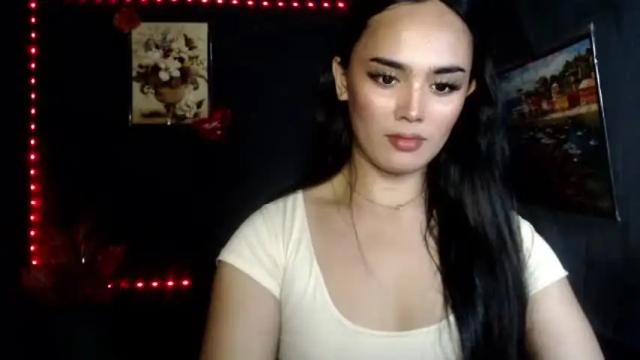 Image 10 of callme_christinexxx Stream on Chaturbate on 1 month ago