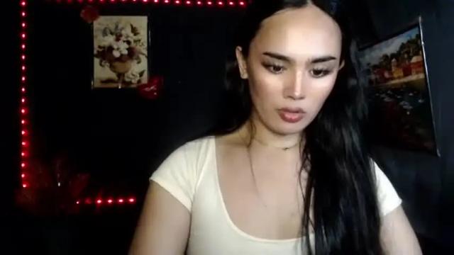 Image 12 of callme_christinexxx Stream on Chaturbate on 1 month ago
