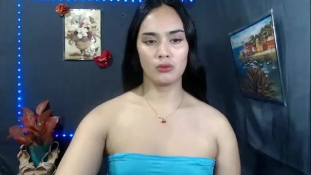 Image 12 of callme_christinexxx Stream on Chaturbate on 1 month ago