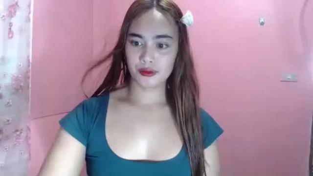 Image 4 of callme_christinexxx Stream on Chaturbate on 4 days ago