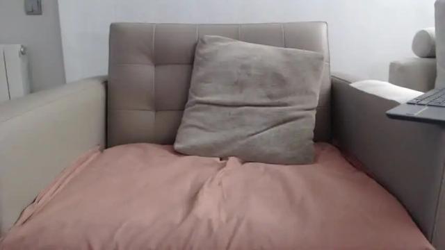 Image 12 of callme_kim Stream on Chaturbate on 1 month ago