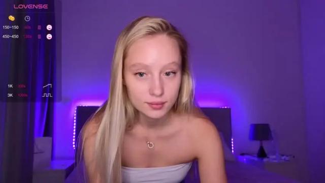 Thumbnail 1, callme_star's Stream at Chaturbate, 16 months ago