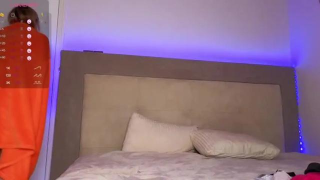 Image 12 of callme_star Stream on Chaturbate on 15 months ago
