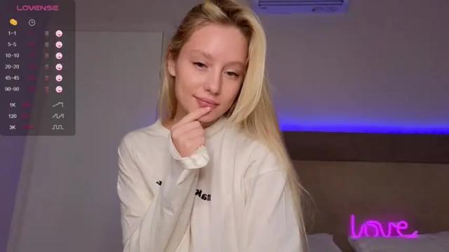 Thumbnail 1, callme_star's Stream at Chaturbate, 15 months ago