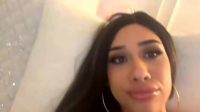 Image 8 of callmeacutiepiee Stream on Chaturbate on 17 months ago
