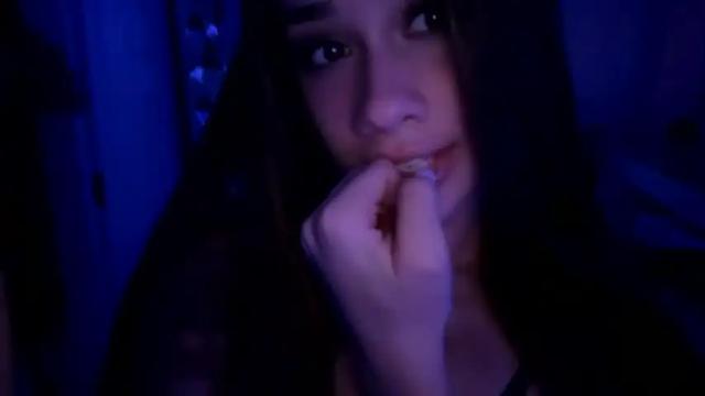Image 10 of callmeacutiepiee Stream on Chaturbate on 17 months ago