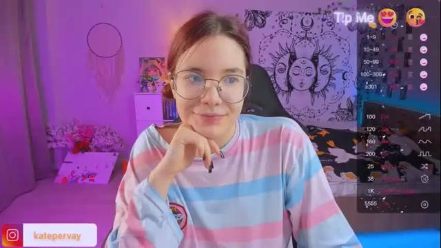 Image 6 of callmekatesmit Stream on Chaturbate on 4 days ago