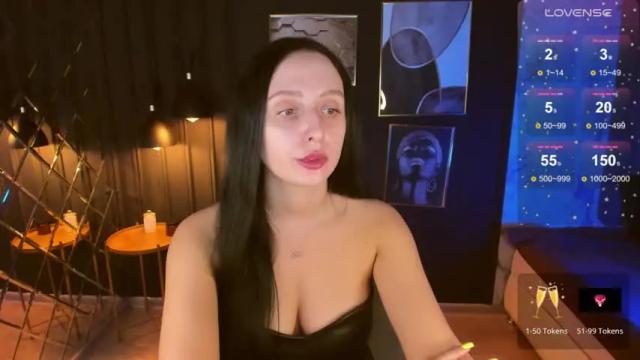 Image 4 of calypsownsu Stream on Chaturbate on 12 months ago