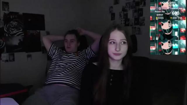 Image 3 of camcoupgang Stream on Chaturbate on 4 days ago