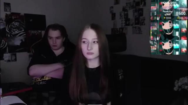 Image 4 of camcoupgang Stream on Chaturbate on 1 month ago