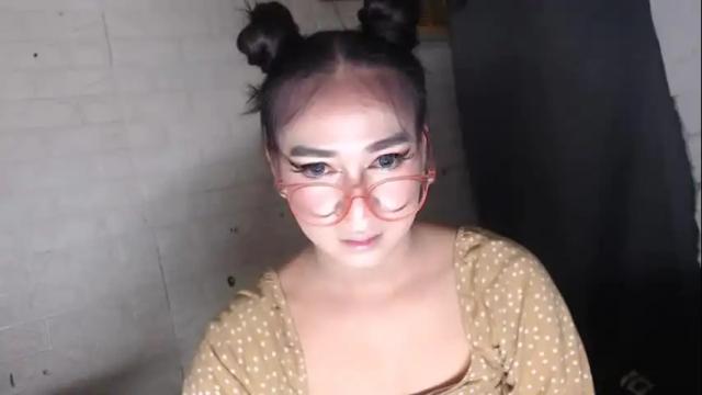 Image 2 of camela_star Stream on Chaturbate on 1 month ago