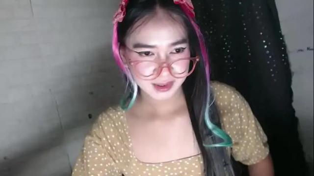 Image 12 of camela_star Stream on Chaturbate on 17 days ago