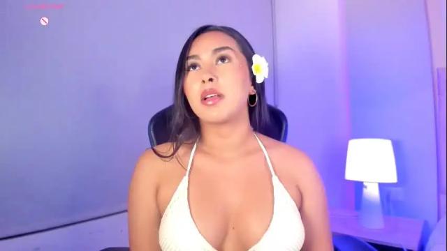 Image 7 of cameliaa_smiith Stream on Chaturbate on 10 days ago
